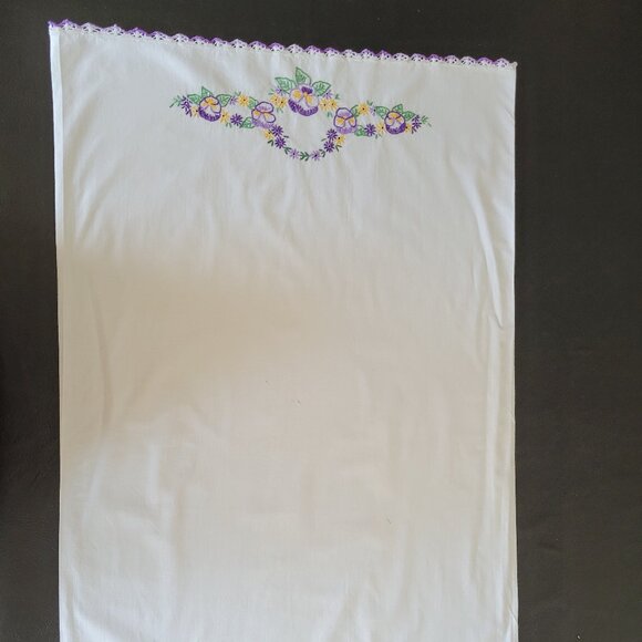 Handmade Crochet pillowcases - Picture 5 of 6